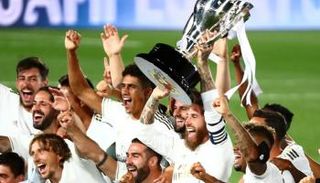 احتفالات فريق ريال مدريد بلقب الدوري الإسباني