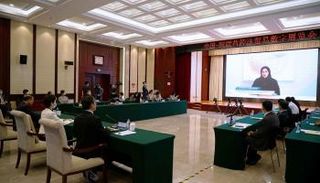 جانب من المعرض الرقمي الأول للتجارة والاقتصاد