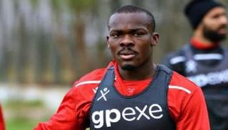 سليمان كوليبالي لاعب النجم الساحلي التونسي