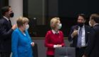 بيان أوروبي ثلاثي يدعو لاحترام حظر السلاح على ليبيا