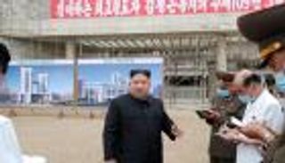 مستشفى يطل على الأسلاف في كوريا الشمالية يطيح بمسؤولين 