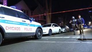 سيارات شرطة في موقع الحادث