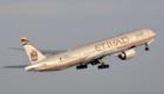 لرحلات تجارية أكثر أمانا.. الاتحاد للطيران تعزز شراكتها مع بوينج