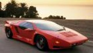 بالصور.. سيارات رياضية "خارقة" فشلت في المنافسة