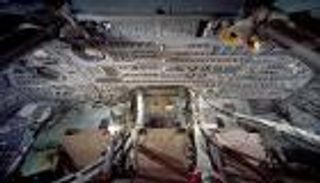 بـ780 ألف دولار.. بيع عصا تحكم رحلة أبولو 11 