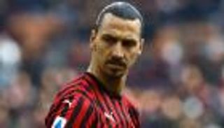 الميركاتو الصيفي.. إبراهيموفيتش يثير الشكوك حول مستقبله مع ميلان