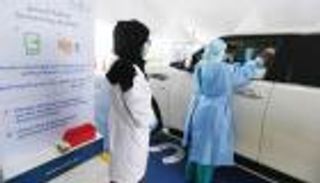 الإمارات تشجع على التطوع في تجارب لقاح كورونا