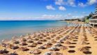 خطة موسكو لإغراء الروس بالبقاء على شواطئها.. 184 يورو دعما