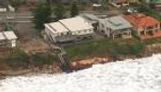 تآكل الساحل.. منازل بملايين الدولارات عرضة للانهيار في أستراليا