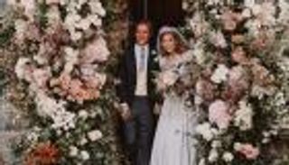 5 ملاحظات عن زفاف الأميرة بياتريس.. من الباقة إلى الفستان