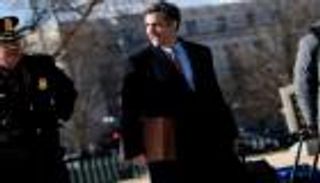 تعرض للانتقام.. قاض يأمر بخروج محامي ترامب السابق من السجن