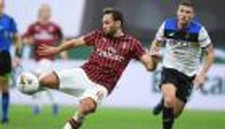 الدوري الإيطالي.. ميلان يحطم أحلام أتالانتا ويضع وصافته في ملعب الإنتر