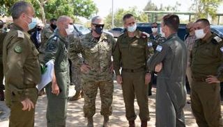 جانب من زيارة رئيس هيئة الأركان المشتركة لإسرائيل