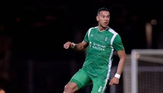 البرازيلي جوزيف دي سوزا لاعب الأهلي السعودي