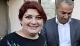 "لا أثق بحسن نيتكم".. صحفية أذرية ترفض جائزة قطرية