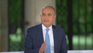 وزير الإعلام الأردني أمجد العضايلة - أرشيفية