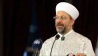 مطالب باستقالة خطيب موالٍ لأردوغان تطاول على أتاتورك
