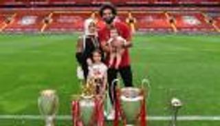 ليفربول يستعين بـ"ابن الرومي" للتغزل في محمد صلاح