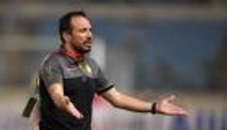 الدوري الكويتي.. صاحب أكبر إنجاز لبناني مدربا للعربي