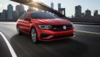 5 مميزات تضع فولكسفاجن Jetta GLI ضمن أفضل سيارات 2020