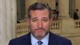 سيناتور: مقترحات الديمقراطيين بشأن كورونا تهدف لهزيمة ترامب