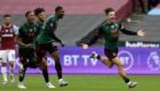 الميركاتو الصيفي.. أستون فيلا يعيد مانشستر يونايتد لنقطة الصفر