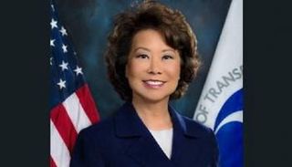 وزيرة النقل الأمريكية إيلين تشاو