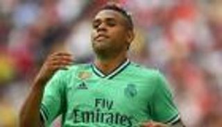 كورونا ماريانو.. كيف أنقذ ريال مدريد دوري أبطال أوروبا؟