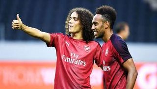 بيير إيميريك أوباميانج وماتيو جندوزي