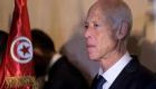 إرضاء لـ"عجوز الإخوان".. أذرع تركيا وقطر تتحرك ضد رئيس تونس