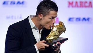 كريستيانو رونالدو والحذاء الذهبي الأوروبي