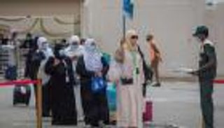 حجاج بيت الله يصلون مشعر منى بلا كورونا لقضاء يوم التروية