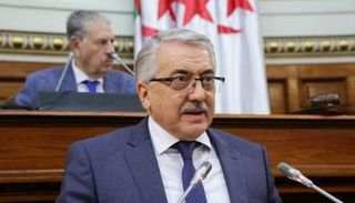 وزير العمل الجزائري المستقيل - أرشيفية