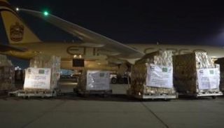 طائرة مساعدات إماراتية إلى تركمانستان 