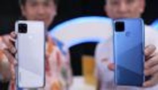 ريلمي تتحدى هواوي وسامسونج بهاتف له قدرات "فائقة"