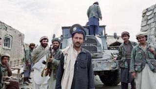 عناصر من حركة طالبان الأفغانية - الفرنسية