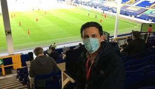 الجماهير تقترب من العودة لمباريات الدوري الإنجليزي