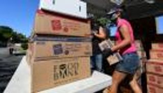 "فيتش" تخفض نظرتها للاقتصاد الأمريكي إلى "سلبية"