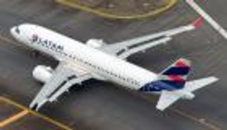 ضحايا كورونا.. أكبر شركة طيران بأمريكا اللاتينية تشطب 2700 وظيفة