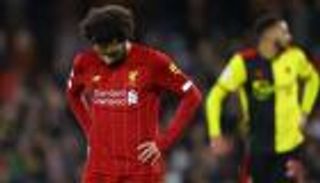 بالفيديو.. ليفربول يستدعي التاريخ بـ3 ألوان في غياب محمد صلاح