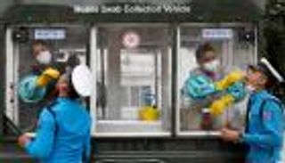 لغز المناعة ضد كورونا.. لماذا يفشل الفيروس في إصابة البعض؟