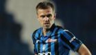 خيانة زوجية واعتزال؟.. نجم أتالانتا يخرج عن صمته