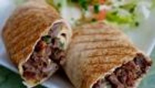 تزايد ضحايا "الشاورما المسمومة".. الصحة الأردنية تكشف السر