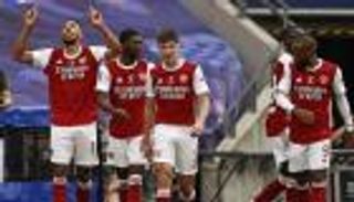 عقدة عمرها 18 عاما تنصف أرسنال ضد تشيلسي بكأس الاتحاد