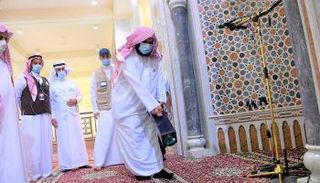 جانب من إجراءات تطهير وتعقيم المسجد الحرام باستخدام تقنية "الأوزون" 