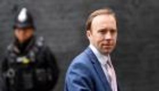 كورونا في بريطانيا.. اختبارات لكشف الفيروس في 90 دقيقة