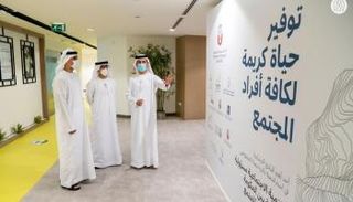 خالد بن محمد بن زايد يزور دائرة تنمية المجتمع بأبوظبي