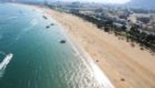 السياحة الإماراتية.. تزايد الإقبال على "جبل جيس" وشواطئ الشارقة