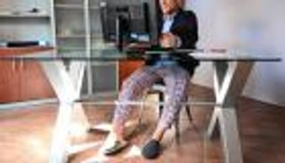 "الجينز" ضحية كورونا.. ما السبب؟