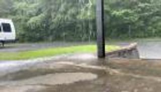 إعصار "ايساياس" يضرب ولاية نورث كارولاينا الأمريكية